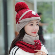Load image into Gallery viewer, Super Stylish Women's Knitted Hat/Sacrf Cosy Combo