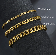Load image into Gallery viewer, Mens Classic Cuban Chain Bracelet in Quality Stainless Steel - Toy Town Central