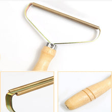 Load image into Gallery viewer, Portable Lint Pet Hair Remover Brush