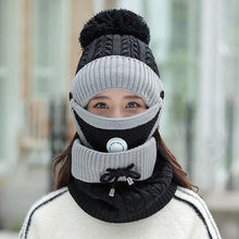 Load image into Gallery viewer, Super Stylish Women&#39;s Knitted Hat/Sacrf Cosy Combo
